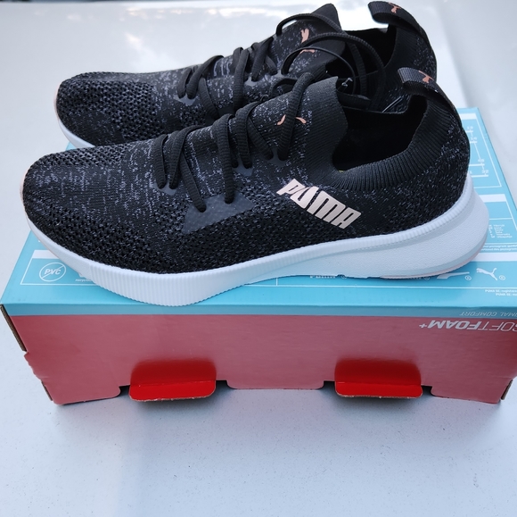 Puma flyer runner engineer knit women's - Picture 4 of 8